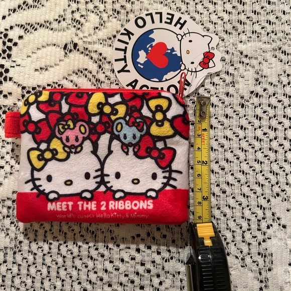 NWT ❤️Hello Kitty & Mimmy Meet the 2 Ribbons Plush Coin Pouch Card Holder - Picture 6 of 6